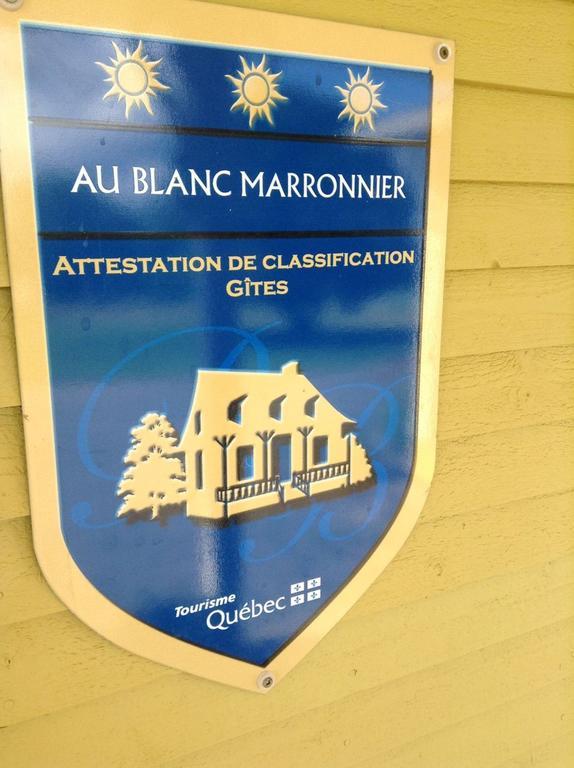 Gîte Au Blanc Marronnier Racine Extérieur photo